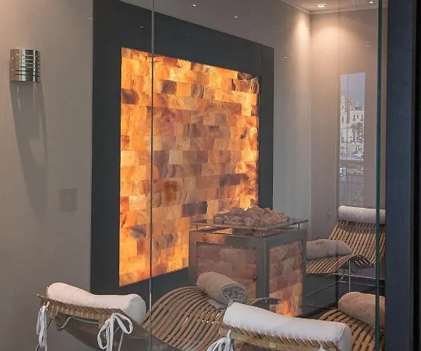 Ognissanti Restaurant Rooftop 4* טרני