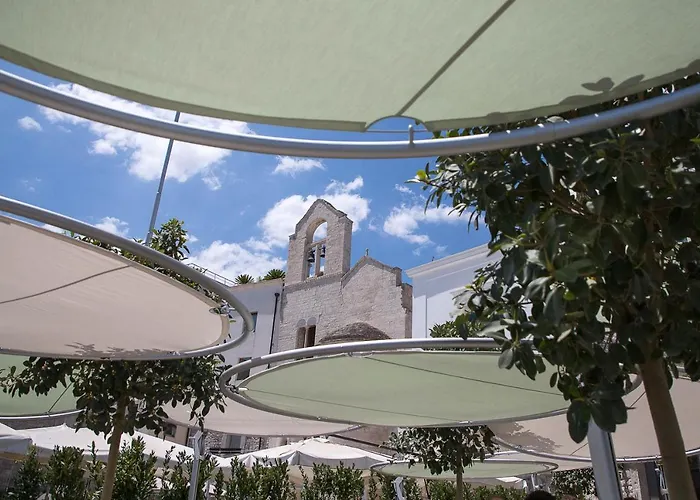 Ognissanti Restaurant Rooftop מלון טרני