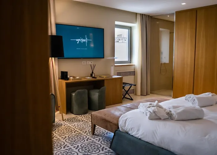 Ognissanti Restaurant Rooftop מלון