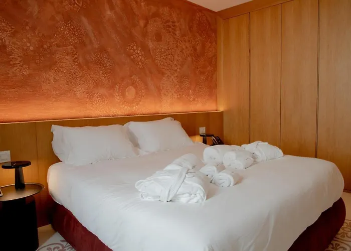 Ognissanti Restaurant Rooftop 4* טרני