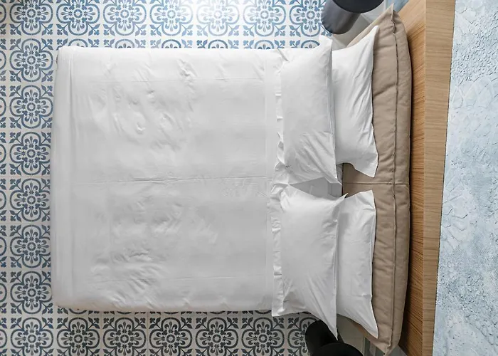 מלון Ognissanti Restaurant Rooftop טרני