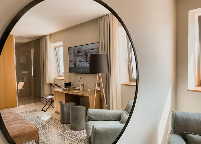 Ognissanti Restaurant Rooftop מלון